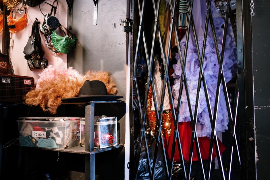 Accessoires et costumes : créer une silhouette crédible