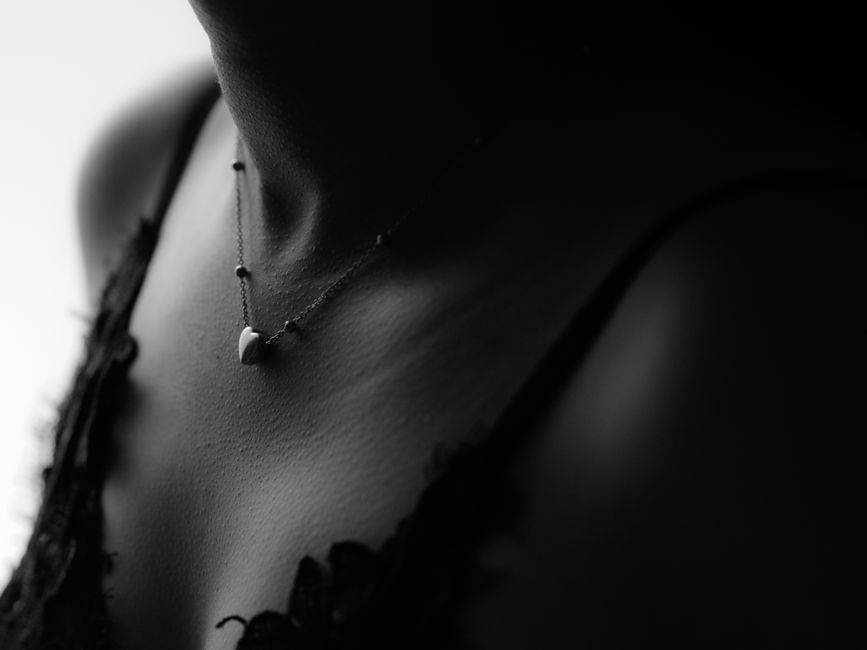 Comment choisir un collier selon son décolleté